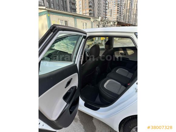 Sahibinden Kia Ceed 1.6 CRDi Concept Plus 2013 Model 