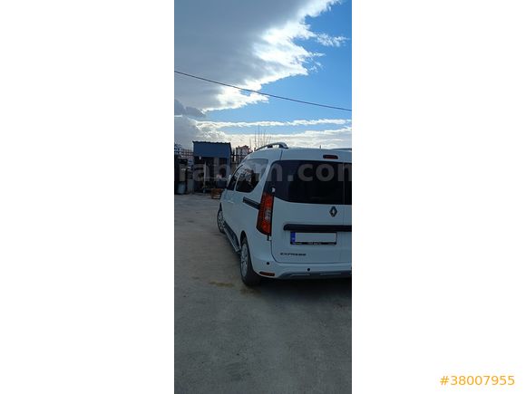 Sahibinden Renault Express Combi 1.5 BlueDCI Joy 2024 Model