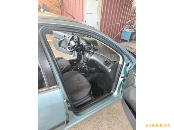Sahibinden Ford Focus 1.6 Ambiente 2001 Model
