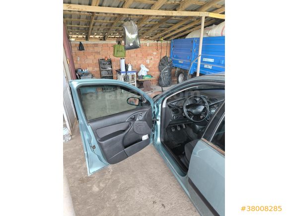 Sahibinden Ford Focus 1.6 Ambiente 2001 Model