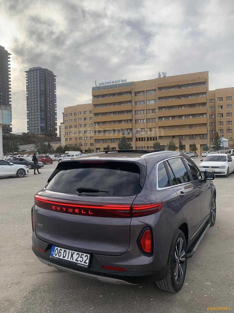 Sahibinden Skywell ET5 Premium 2022 Model Şanlıurfa 64.000 km Füme 5