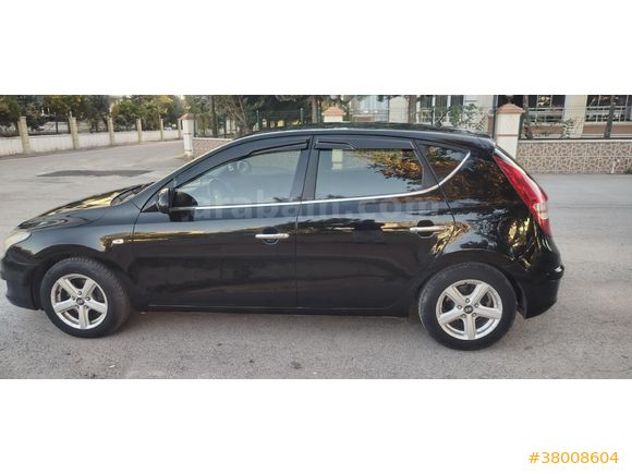 Sahibinden Hyundai i30 1.6 CRDi Team 2010 Model