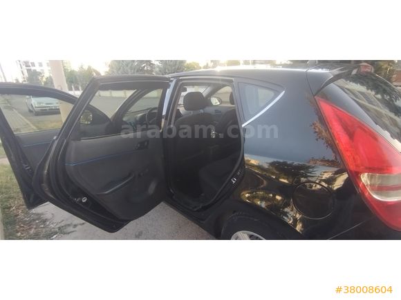Sahibinden Hyundai i30 1.6 CRDi Team 2010 Model