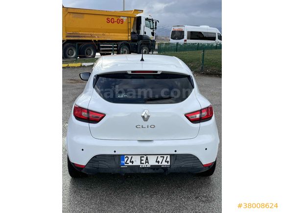 Sahibinden Renault Clio 1.2 Joy 2015 Model 