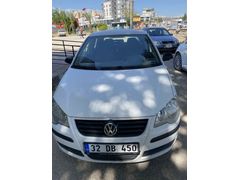Sahibinden Volkswagen Polo 1.4 Trendline 2006 Model Antalya 215000 km Beyaz. Boyalı yerler son iki fotoğraftaki çiziklerden dolayı dır yeni kılıf 