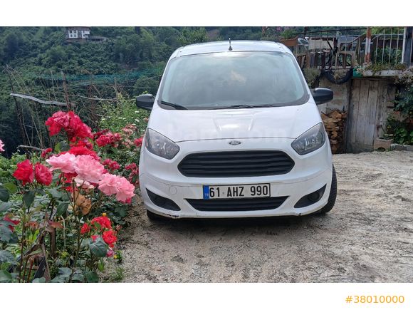 Sahibinden Ford Tourneo Courier 1.6 TDCi trend paket 2017 Model  179.000 km Beyaz
