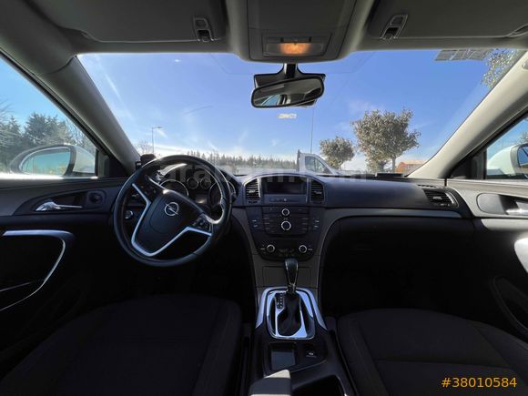 Temiz Opel Insignia