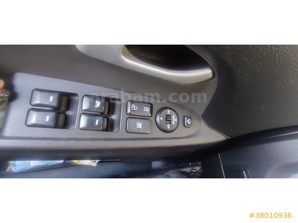 Sahibinden  Sportage Premium 2015 - 68000 km**
