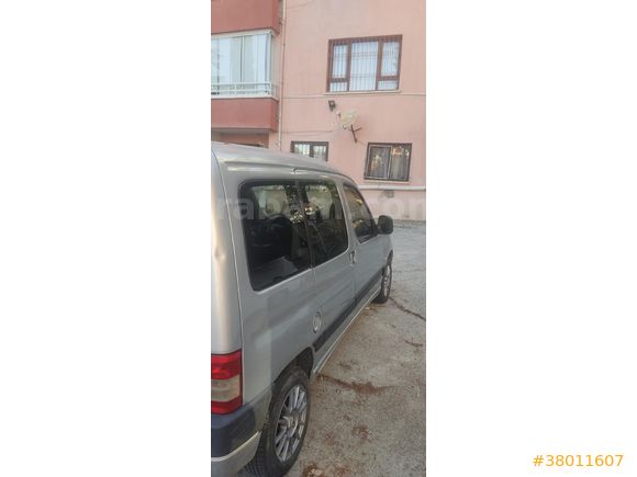 Sahibinden Peugeot Partner 2.0 HDI 2006 Model
