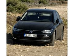 Sahibinden Volkswagen Golf 1.5 eTSI Style 2023 Model  20.000 km Siyah