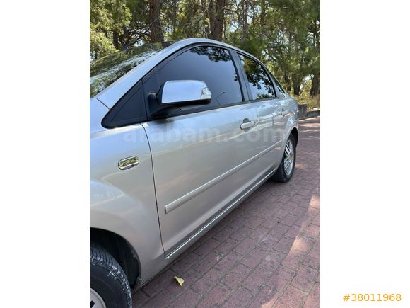 Sahibinden Ford Focus 1.6 TDCi Ghia 2008 Model 
