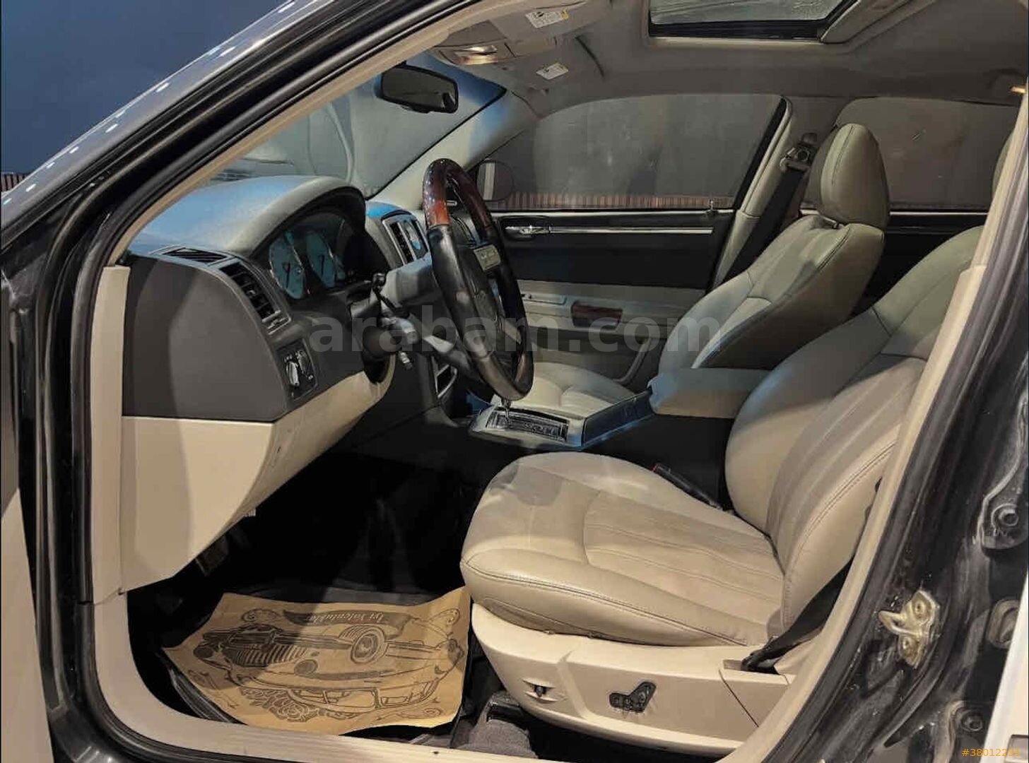Sahibinden Chrysler 300 C 3.0 CRD 2006 Model Ankara 399.700 km Beyaz 5