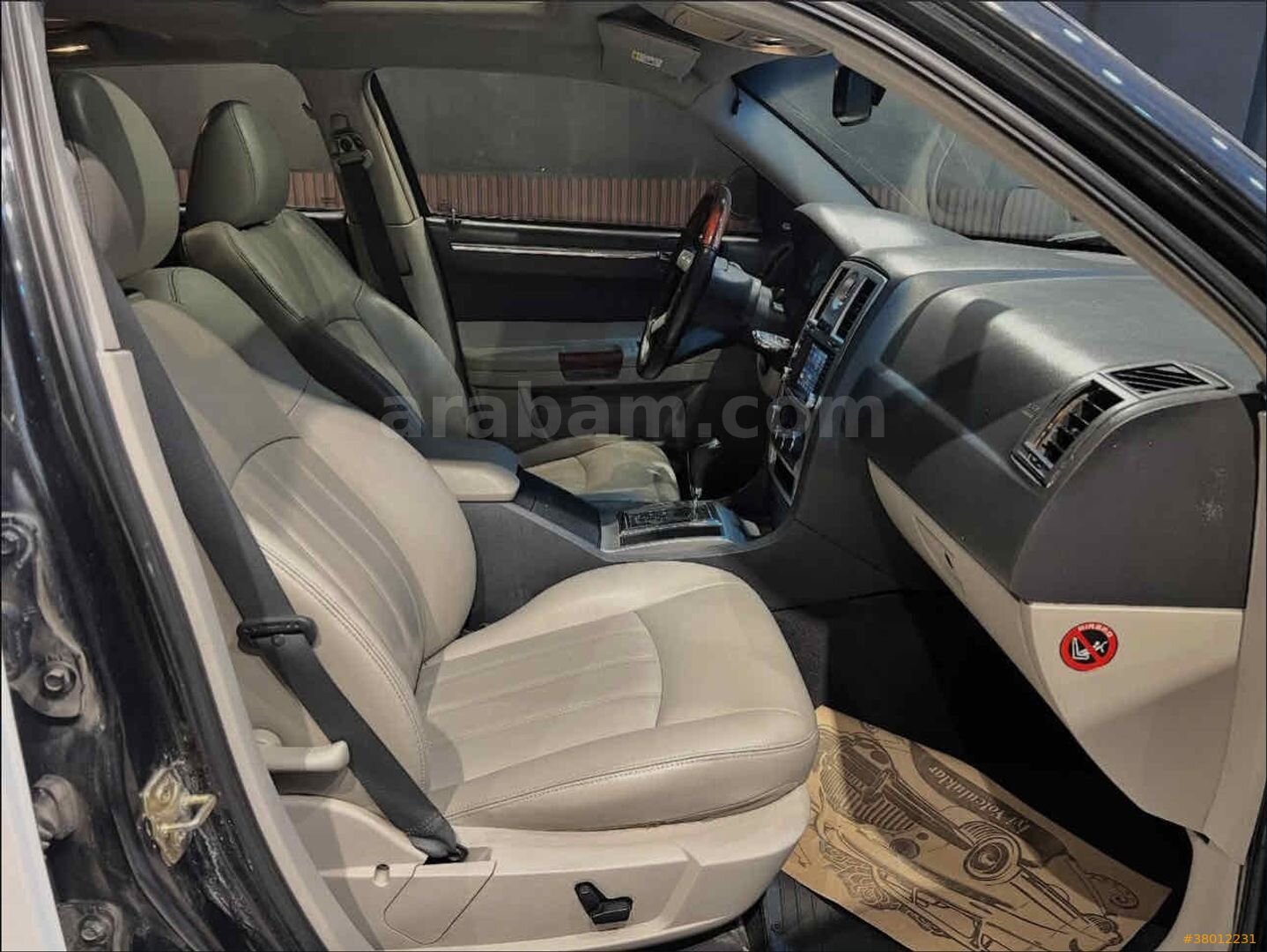 Sahibinden Chrysler 300 C 3.0 CRD 2006 Model Ankara 399.700 km Beyaz 7