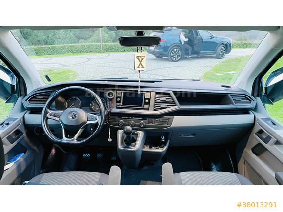 Sahibinden Volkswagen Transporter 2.0 TDI Camlı Van 2020 Model  126.000 km Bej