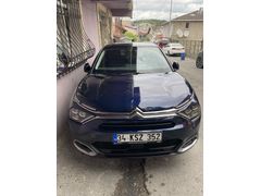 Sahibinden Citroen C4 SUV 1.2 PureTech Shine 2024 Model İstanbul 29.000 km Lacivert