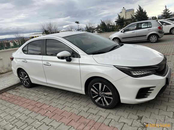 Sahibinden Honda City 1.5 i-VTEC Executive 2024 Model 