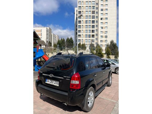 Sahibinden Hyundai Tucson 2.0 CRDi 2008 Model  220.000 km Siyah