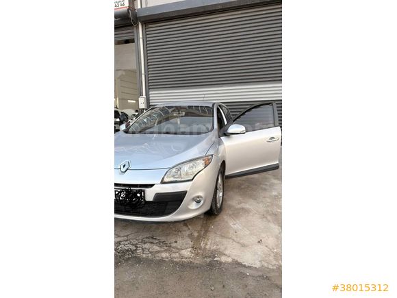 Sahibinden Renault Megane 1.5 dCi Extreme 2012 Model 