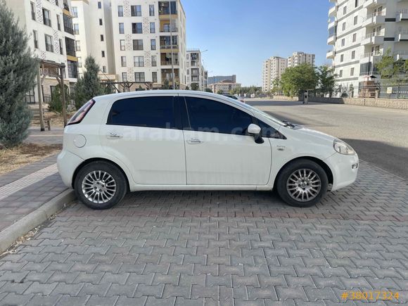  Fiat Punto 1.3 Multijet Pop 2013 Model Diyarbakır