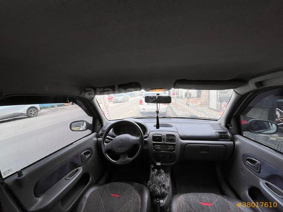Sahibinden Renault Clio 1.4 RNA 2000 Model