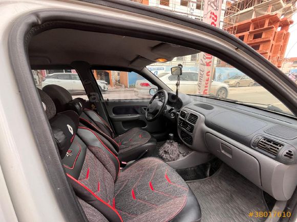 Sahibinden Renault Clio 1.4 RNA 2000 Model