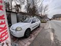 Sahibinden Renault Clio 1.4 RNA 2000 Model