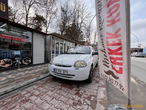 Sahibinden Renault Clio 1.4 RNA 2000 Model