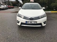Sahibinden Toyota Corolla 1.6 Advance 2013 Model  155.000 km Beyaz
