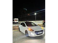 Sahibinden Otomatik Hyundai i30 1.6 CRDi Elite 2015 Model
