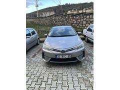 Sahibinden Toyota Corolla 1.33 Life 2017 Model  242.000 km Gri (Gümüş)