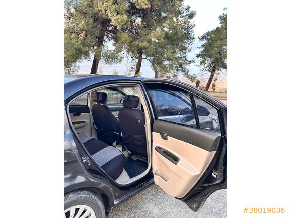 Sahibinden Hyundai Accent Era 1.4 Select 2006 Model  207.000 km Siyah