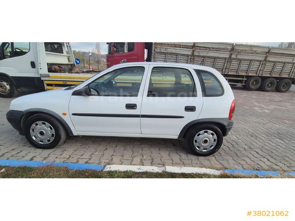 Sahibinden Opel Corsa 1.2 Swing 2000 Model