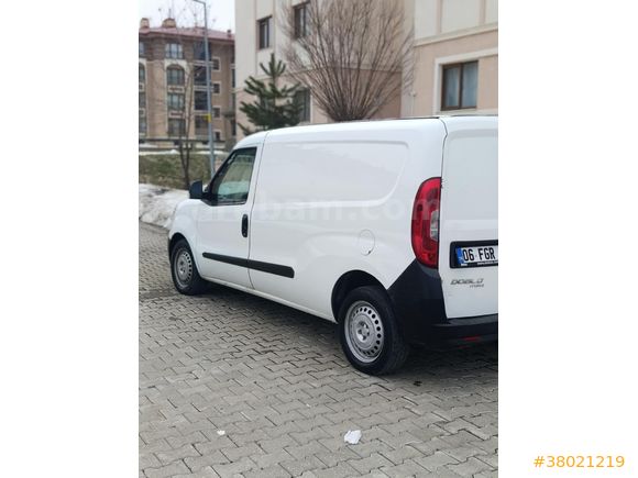 Sahibinden Fiat Doblo Cargo 1.6 Multijet Maxi 2023 Model
