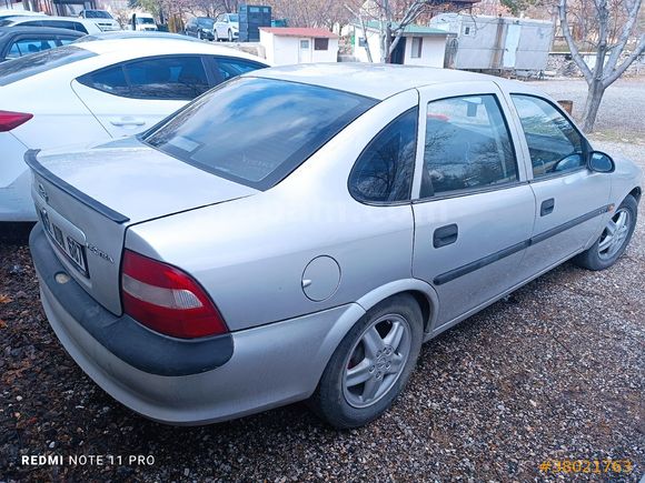 Sahibinden Opel Vectra 2.0 GLS 1998 Model