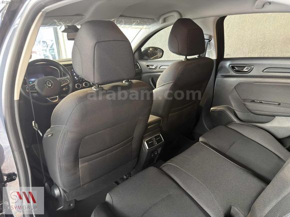 'SYM GRUP OTOMOTİV' 2025 MEGANE 1.3 TCE TOUCH HATASIZ