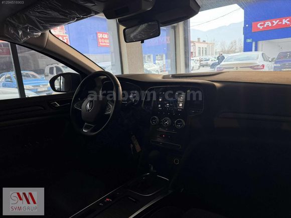 'SYM GRUP OTOMOTİV' 2025 MEGANE 1.3 TCE TOUCH HATASIZ