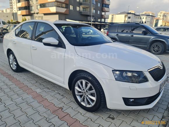 Sahibinden Skoda Octavia 1.6 TDI Style CR 2016 Model