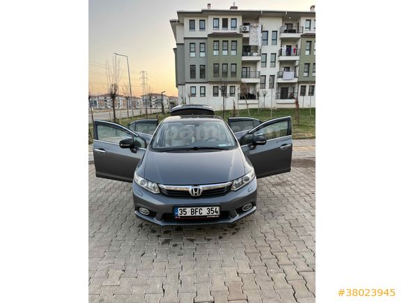 Sahibinden Honda Civic 1.6i VTEC ECO Elegance 2012 Model 
