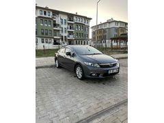 Sahibinden Honda Civic 1.6i VTEC ECO Elegance 2012 Model 