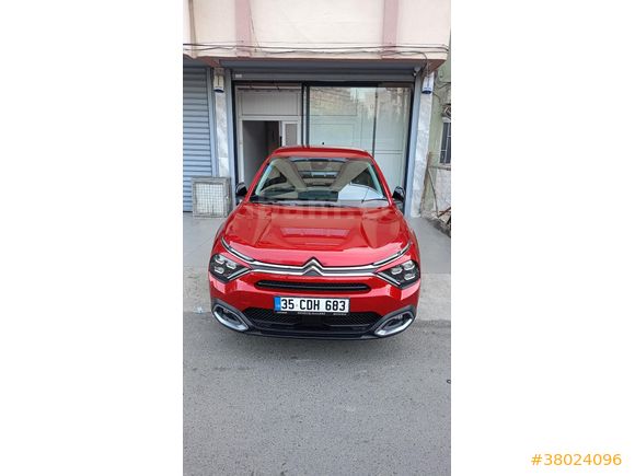 Sahibinden Citroen C4 X 1.2 PureTech Shine 2024 Model  9.850 km Kırmızı