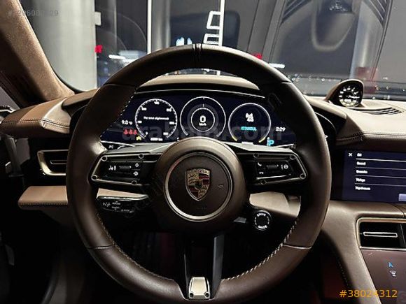 PORSCHE TAYCAN 4S PERFORMANCE PLUS HATASIZ BOYASIZ TRAMERSİZ
