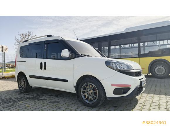 Sahibinden Fiat Doblo Combi 1.6 Multijet Safeline 2022 Model