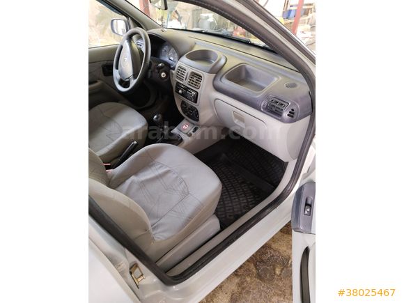 Sahibinden Renault Clio 1.5 dCi Alize 2004 Model