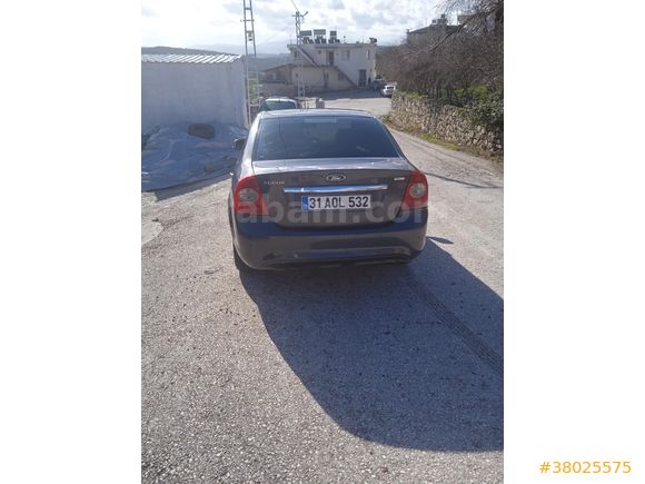 Sahibinden Ford Focus 1.6 TDCi Titanium 2009 Model
