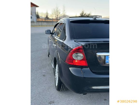 İKİZLERDEN TİTANİUM SUNROOF SÜRÜŞ MODU KEYLESS GO FOCUS