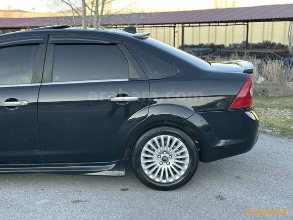 İKİZLERDEN TİTANİUM SUNROOF SÜRÜŞ MODU KEYLESS GO FOCUS