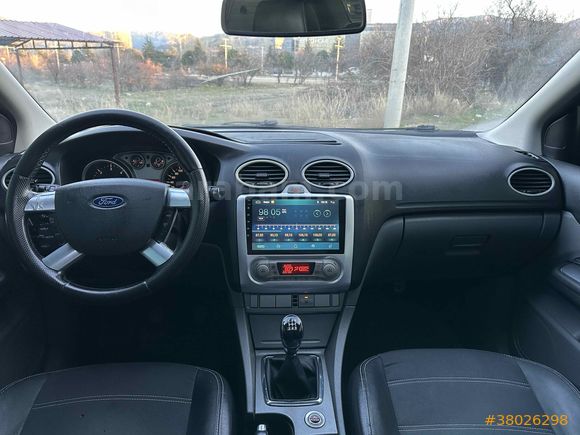 İKİZLERDEN TİTANİUM SUNROOF SÜRÜŞ MODU KEYLESS GO FOCUS