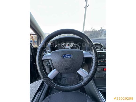 İKİZLERDEN TİTANİUM SUNROOF SÜRÜŞ MODU KEYLESS GO FOCUS