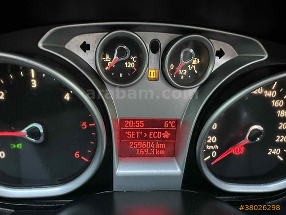 İKİZLERDEN TİTANİUM SUNROOF SÜRÜŞ MODU KEYLESS GO FOCUS