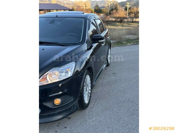 İKİZLERDEN TİTANİUM SUNROOF SÜRÜŞ MODU KEYLESS GO FOCUS